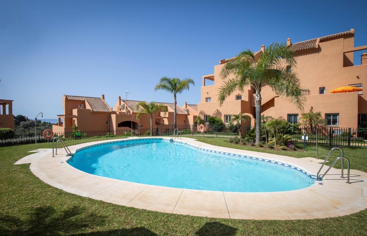 Апартаменты 2.Penthouse Marbella Beach Golf Экстерьер фото